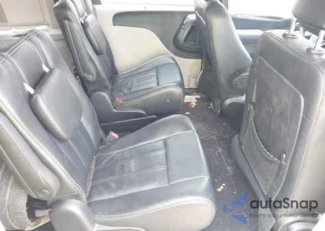 2014 Chrysler Town & Country Touring z USA, uszkodzony, nr VIN 2C4RC1BG7ER303532